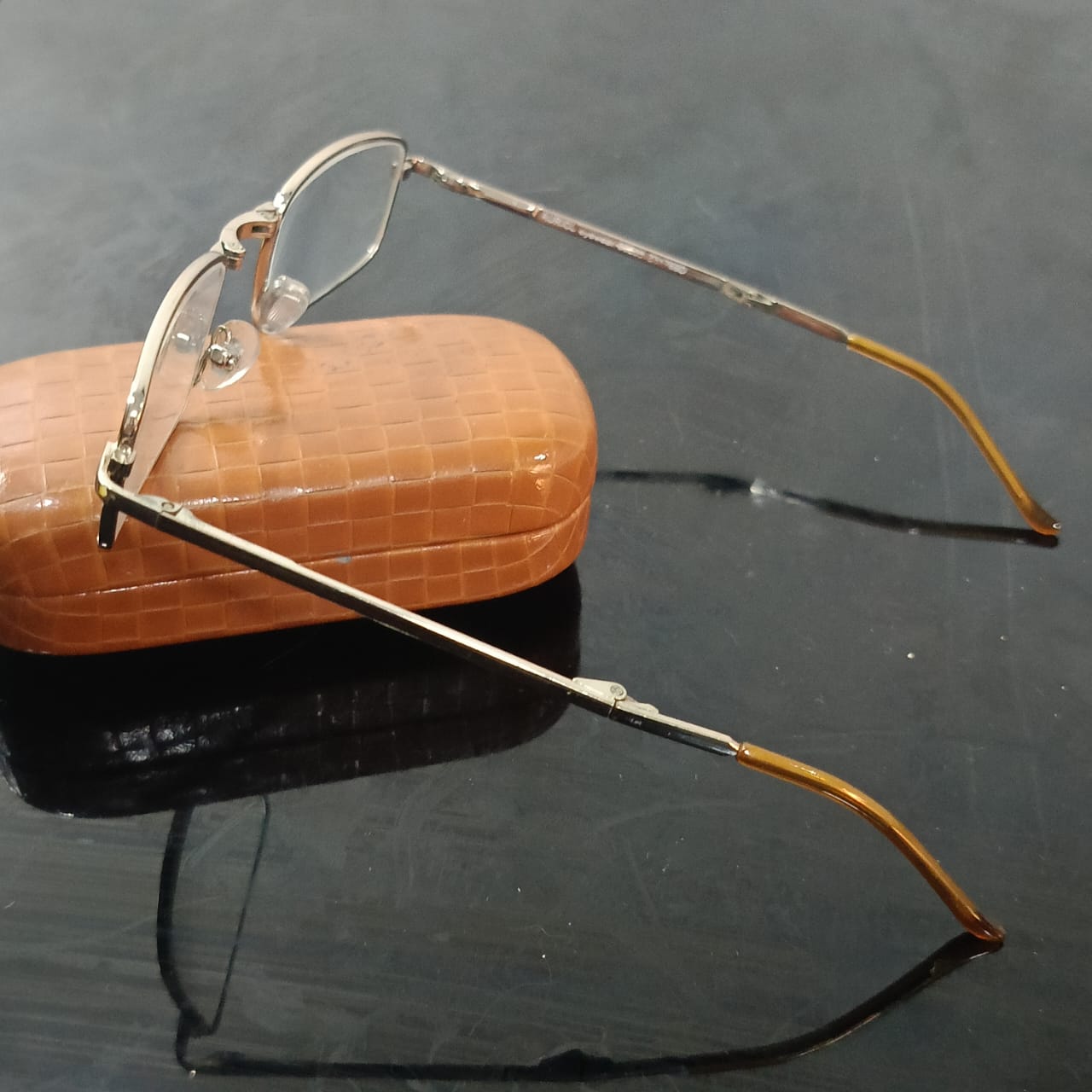 Lunette Auriol original