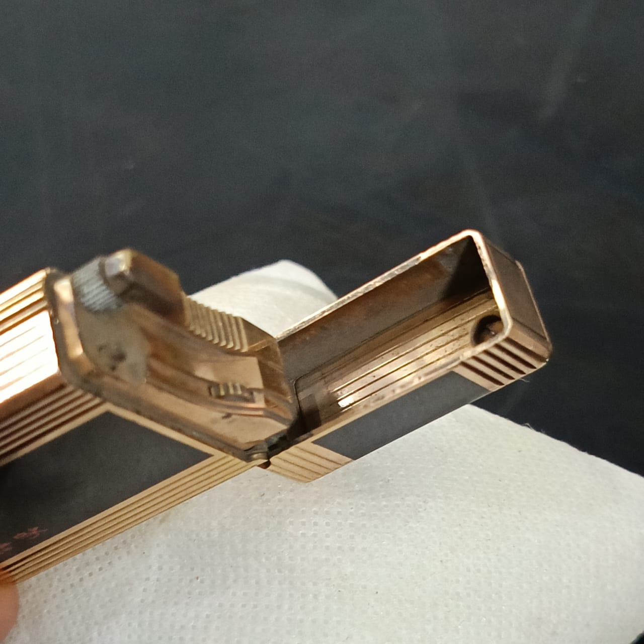 Briquet Dupont plaqué or vintage