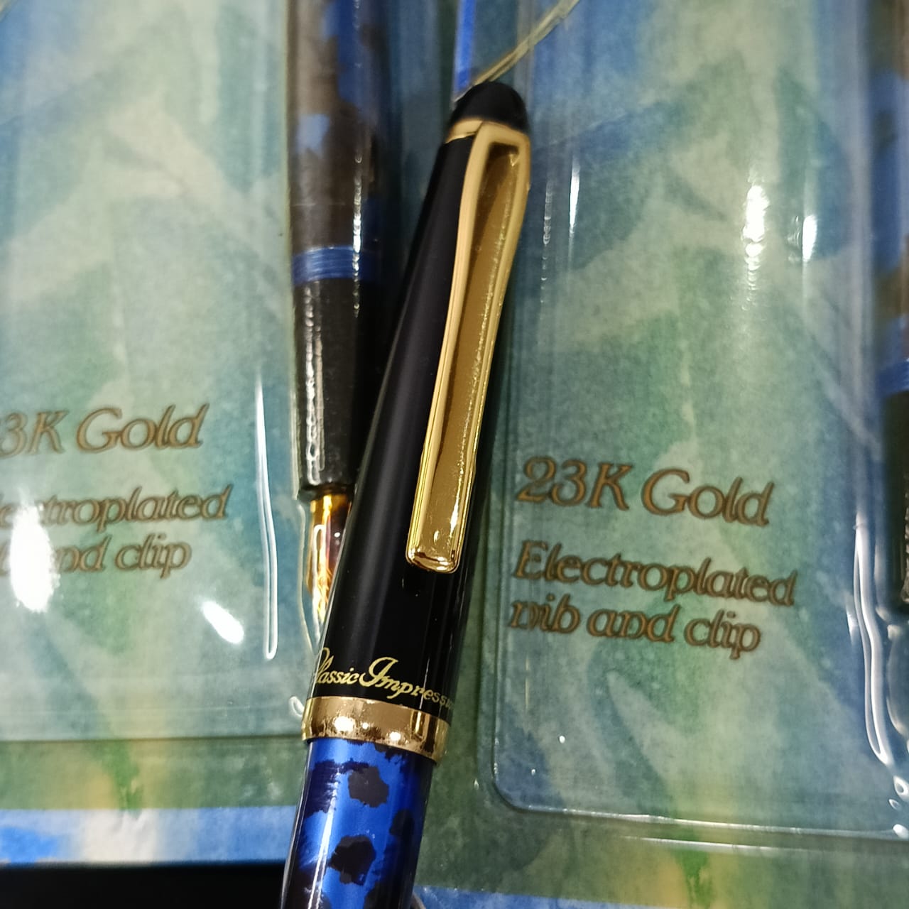 03 stylo plume plaqué or 23k neuf