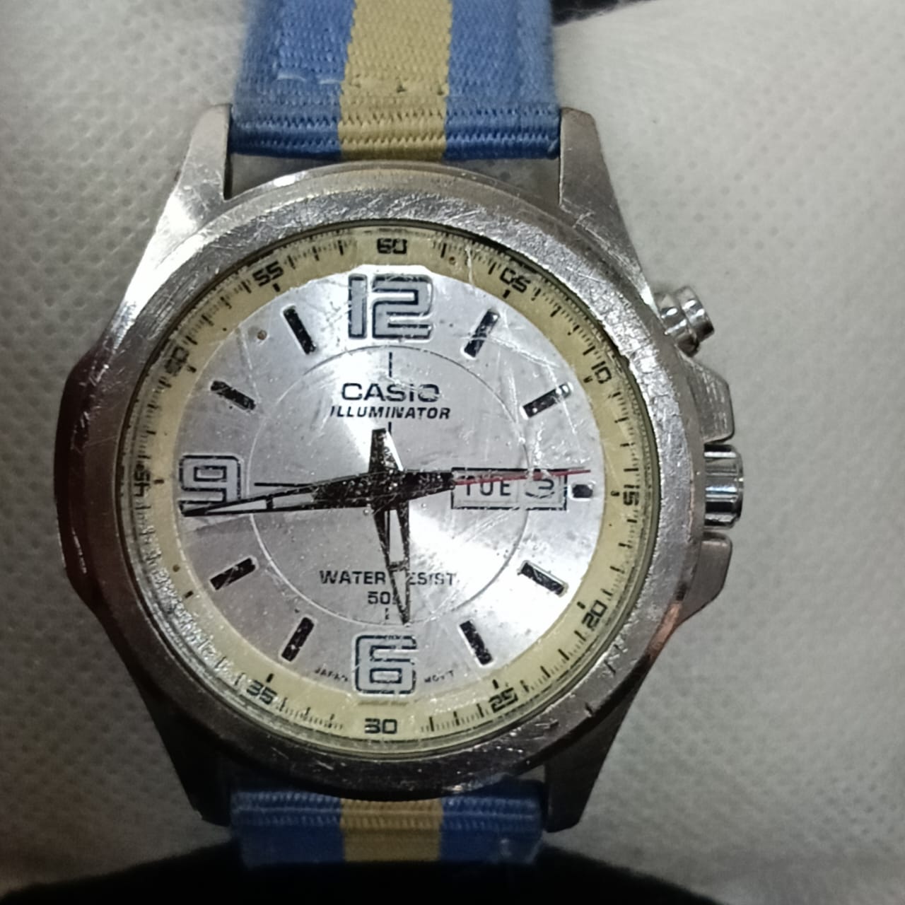 Montre casio illuminator original