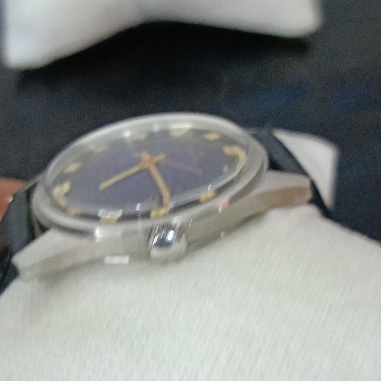 Montre firtis mécanique vintage original