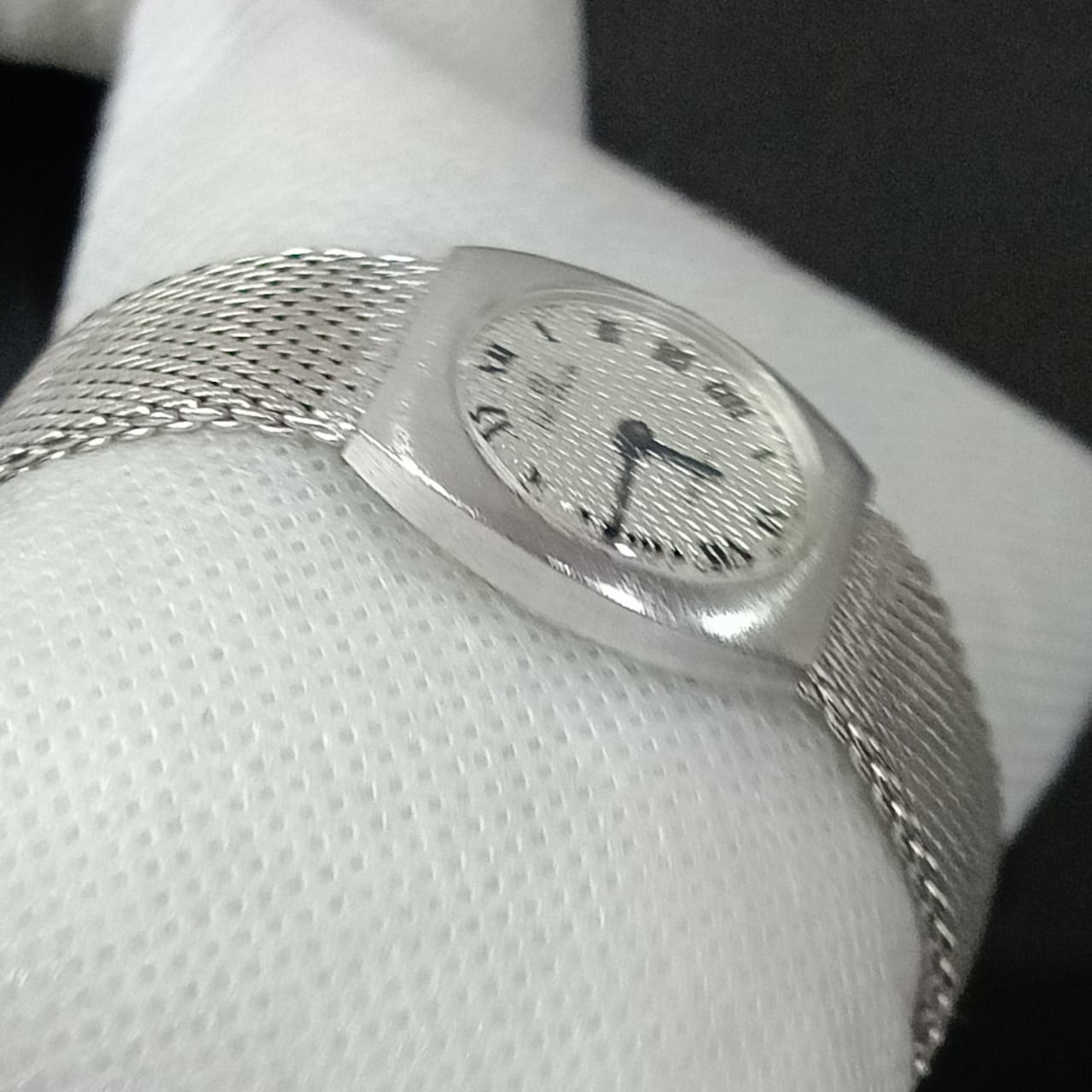 Montre hanowa suisse mécanique femme original plaqué or blanc vintage