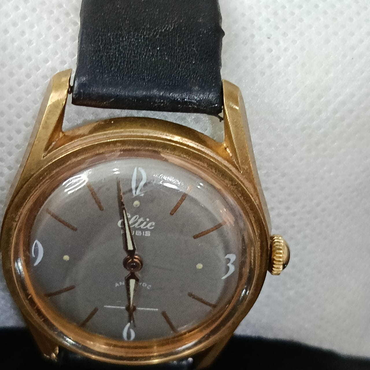 Montre eltic mécanique vintage original