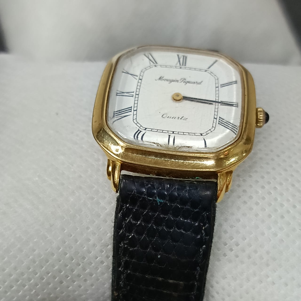 Montre mougin piquard plaqué or vintage original Quartz