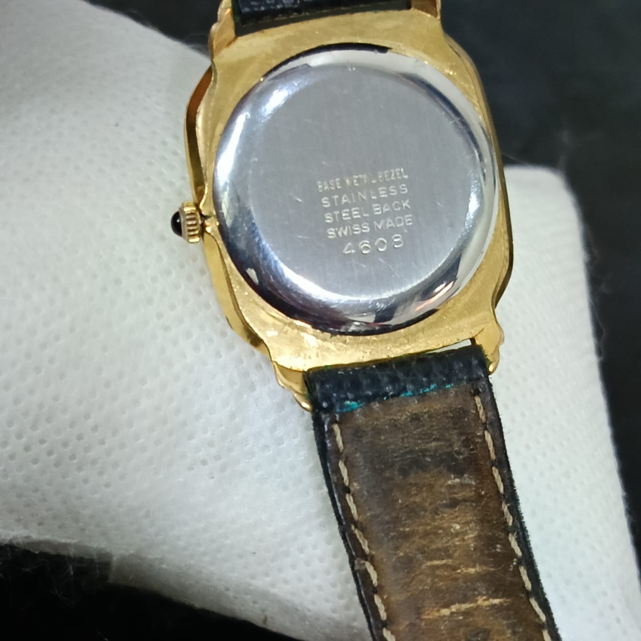 Montre mougin piquard plaqué or vintage original Quartz