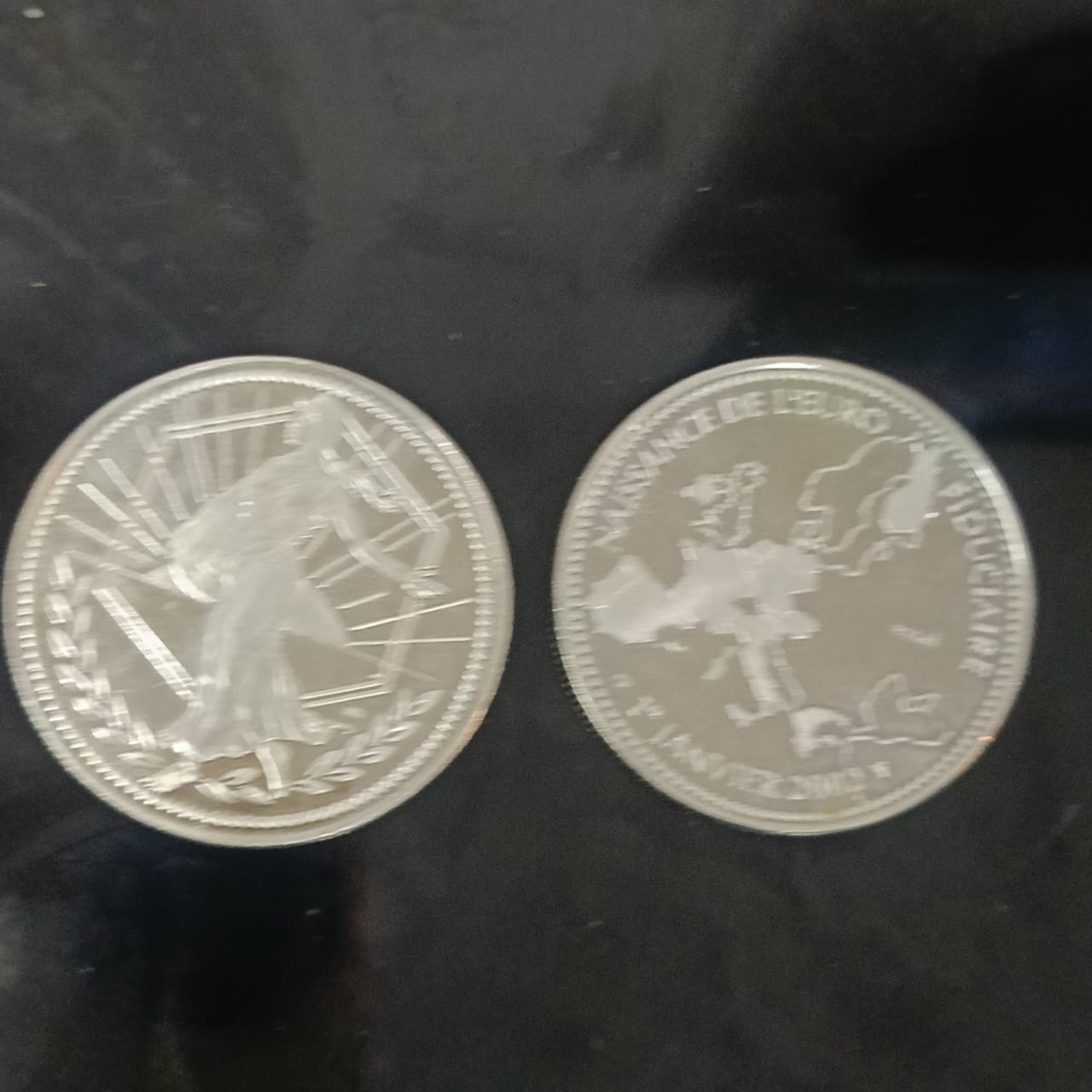 02 pièce monnaie essayer