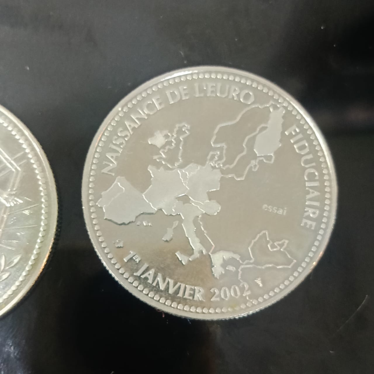 02 pièce monnaie essayer