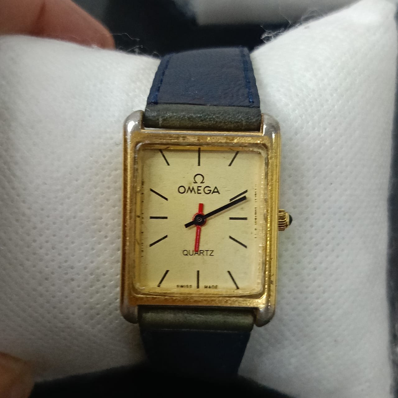 Montre Omega Quartz vintage