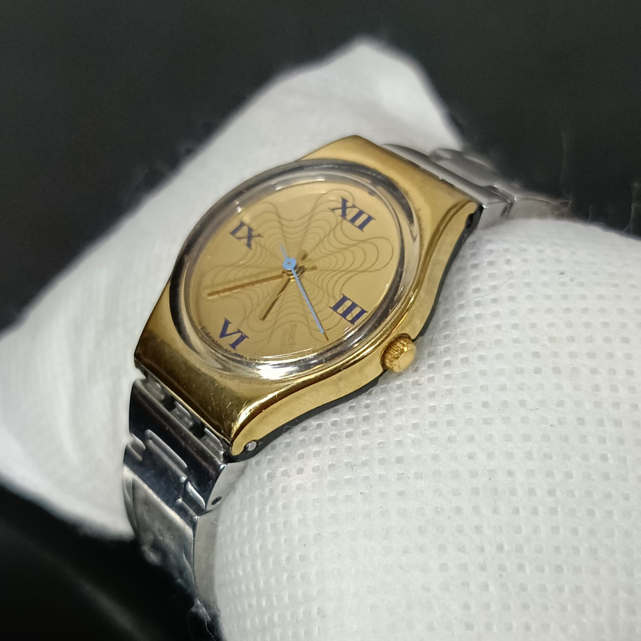 Montre swatch femme original Quartz