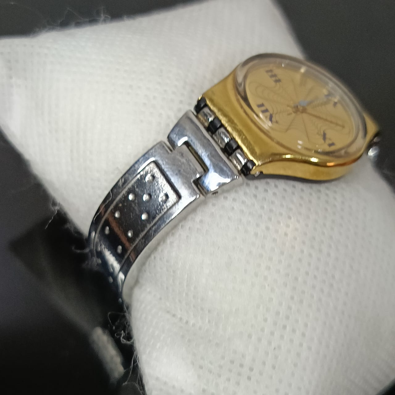 Montre swatch femme original Quartz