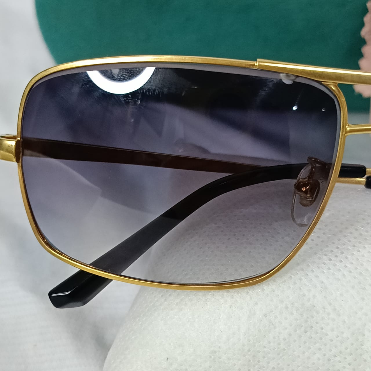 Lunette Gucci homme original en plaqué or