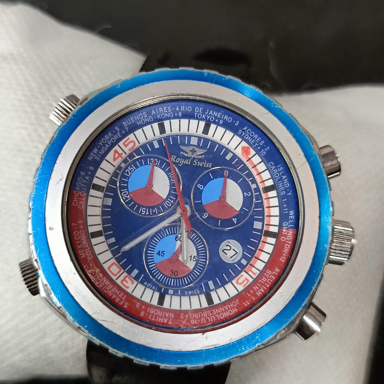 Montre royal suiss chrinographe Quartz original