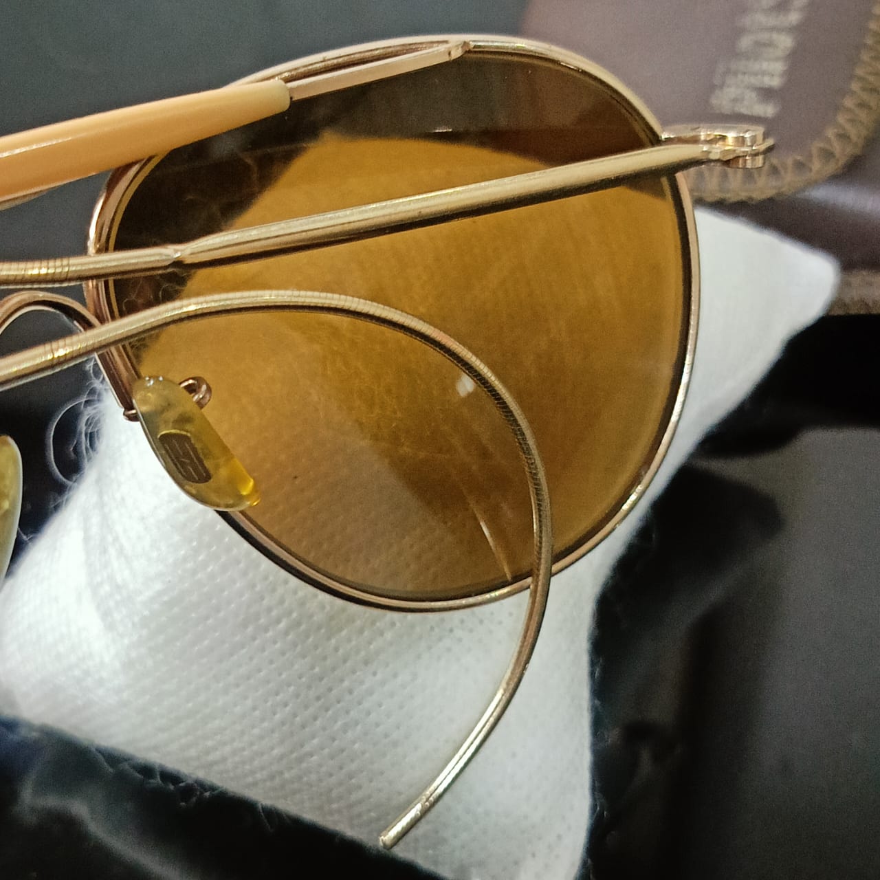 Lunette pilotsunglass américain en plaqué or vintage original
