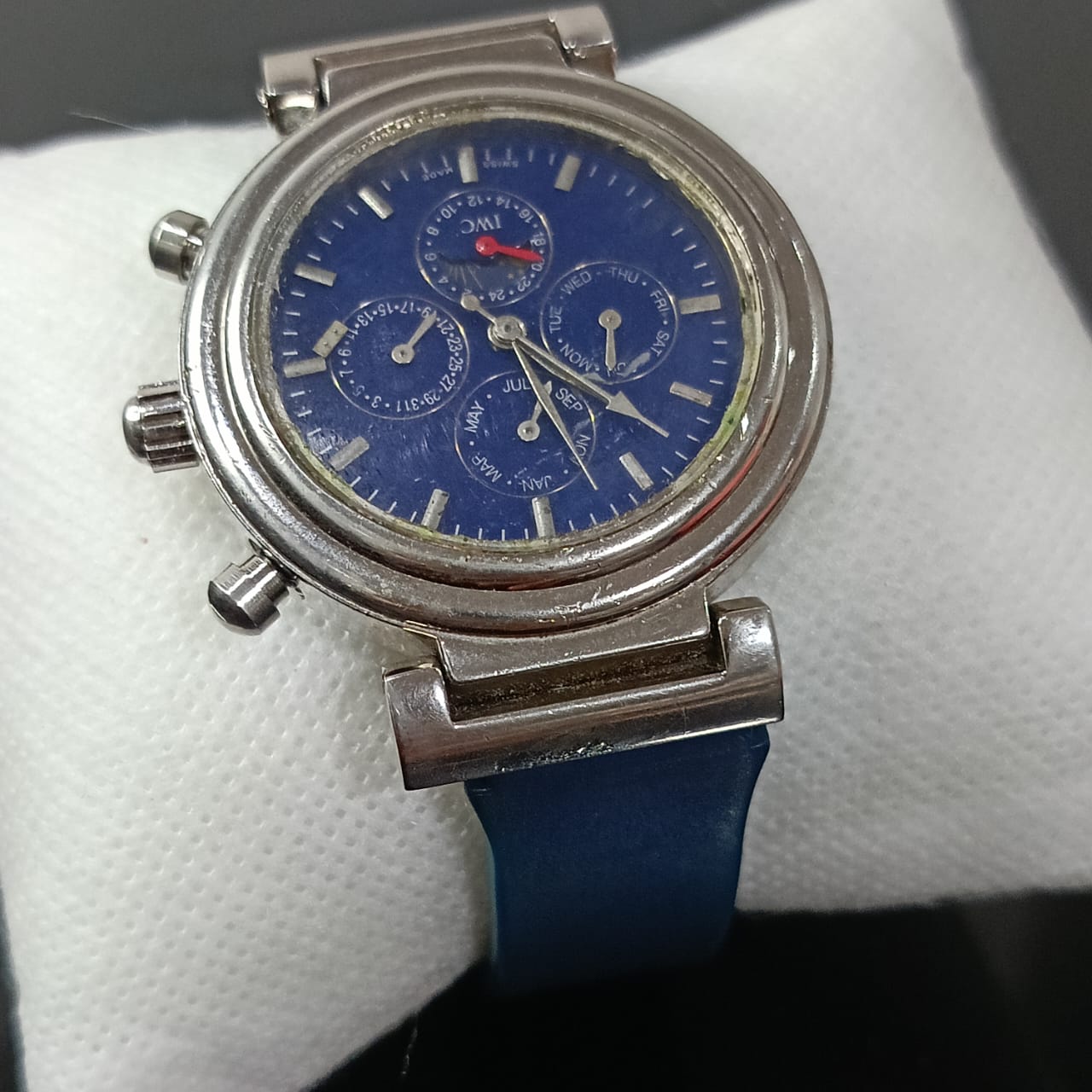 Montre iwc automatique ancien