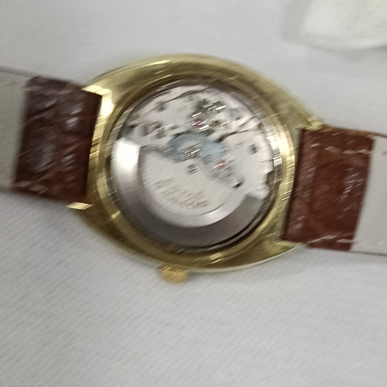 Montre Royce automatique en plaqué or vintage original