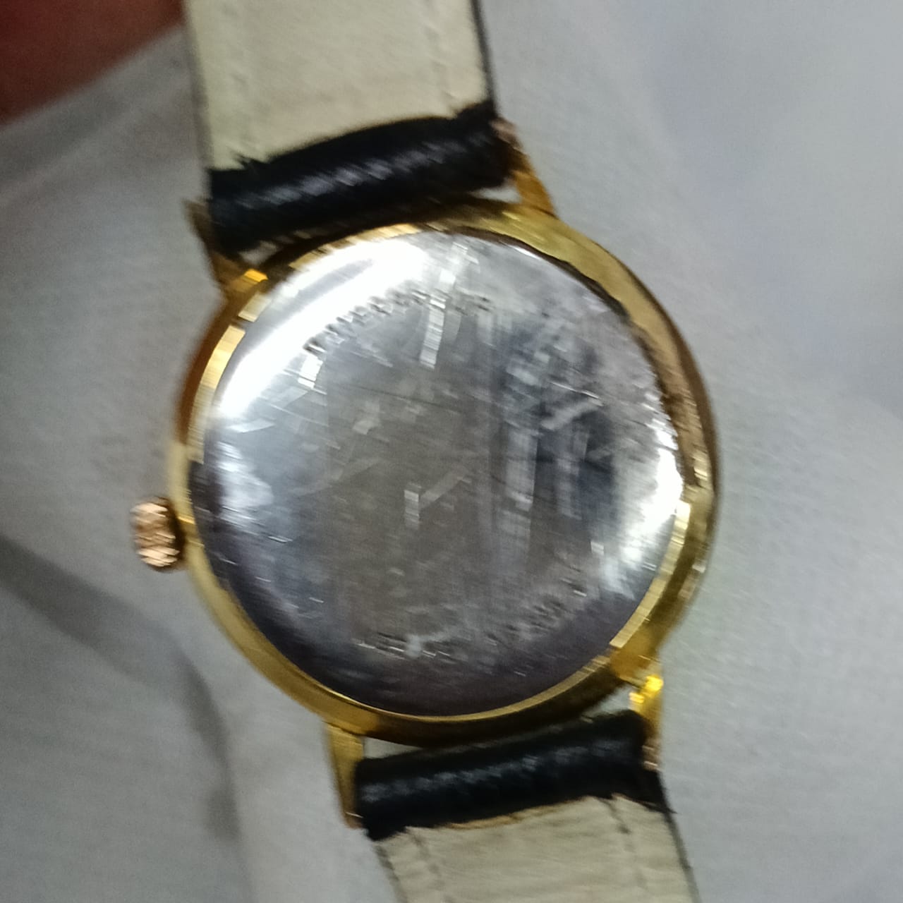 Montre Tissot mécanique vintage original