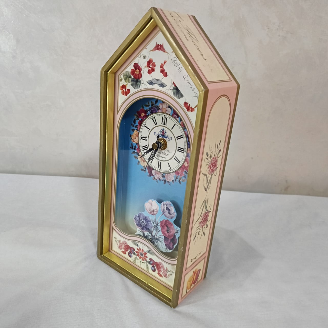 Horloge Quartz musique mécanique vintage