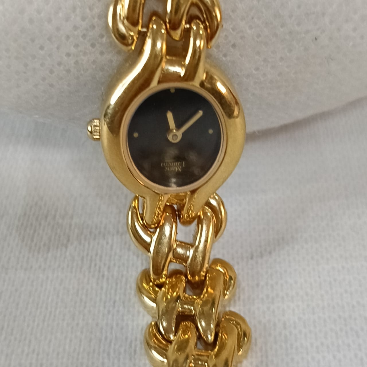 Montre Marie laurena Quartz swiss -france en plaqué or