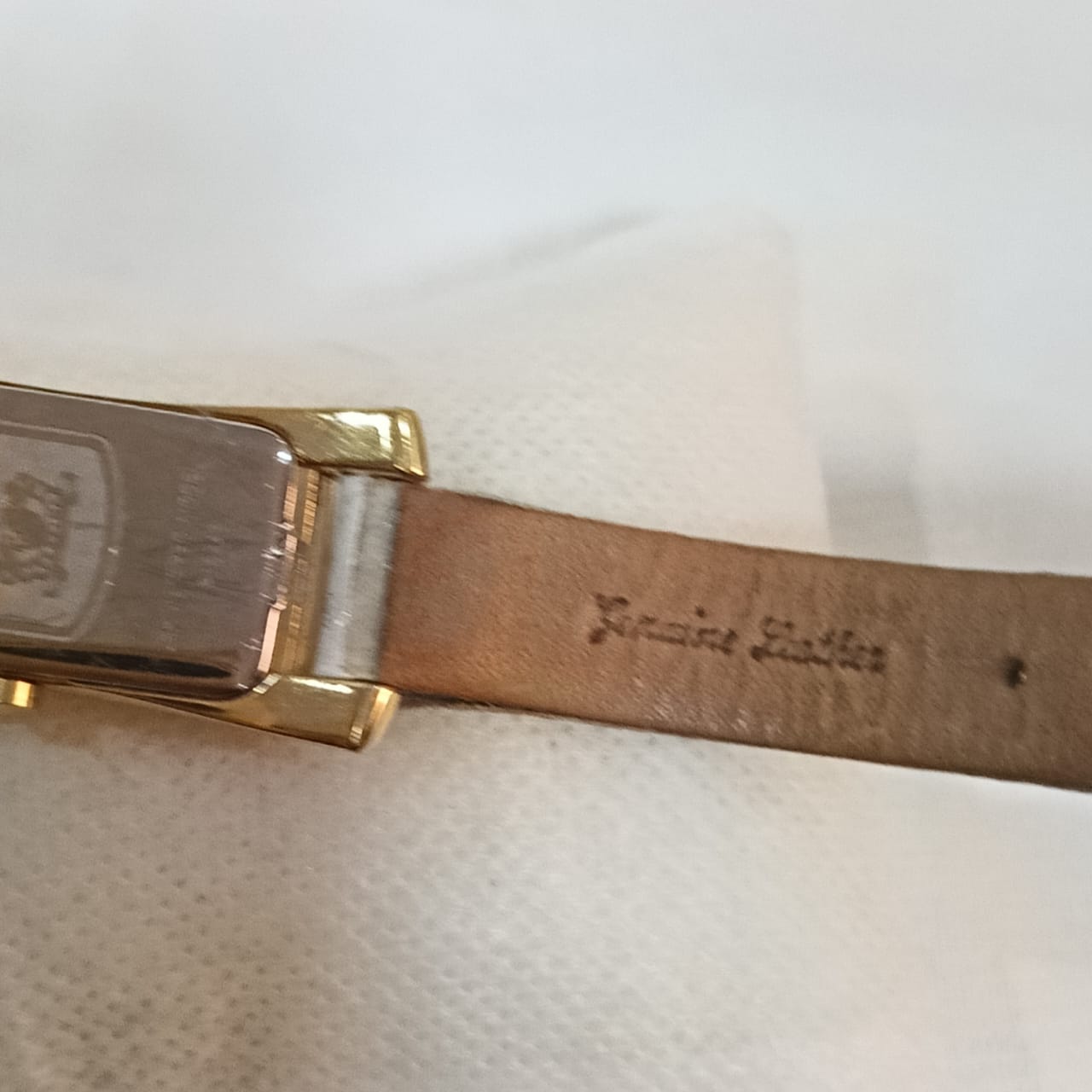 Montre Festina femme tableau nacre blanche Quartz plaqué or