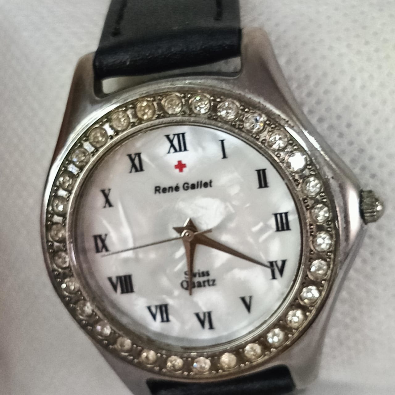Montre rené Gallet femme original Quartz