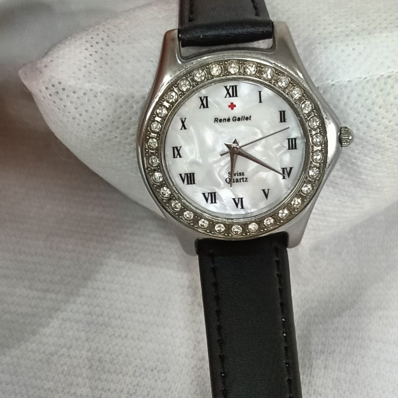Montre rené Gallet femme original Quartz
