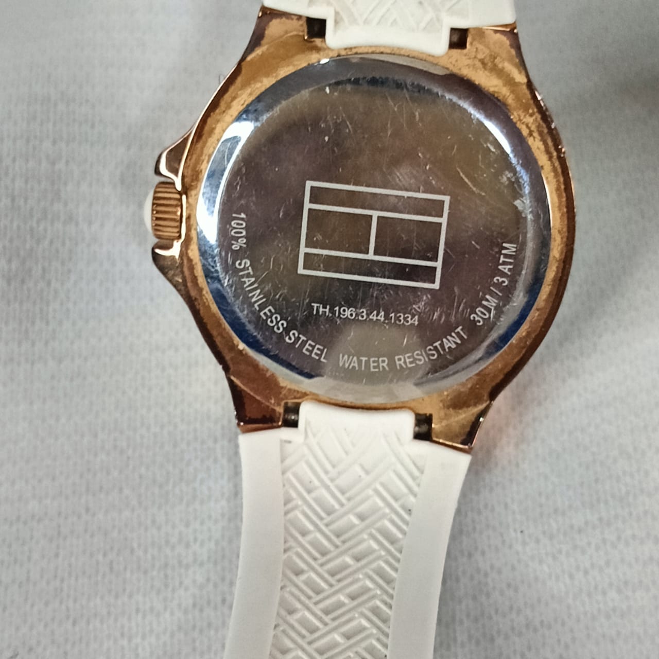 Montre tomi original Quartz femme neuf.