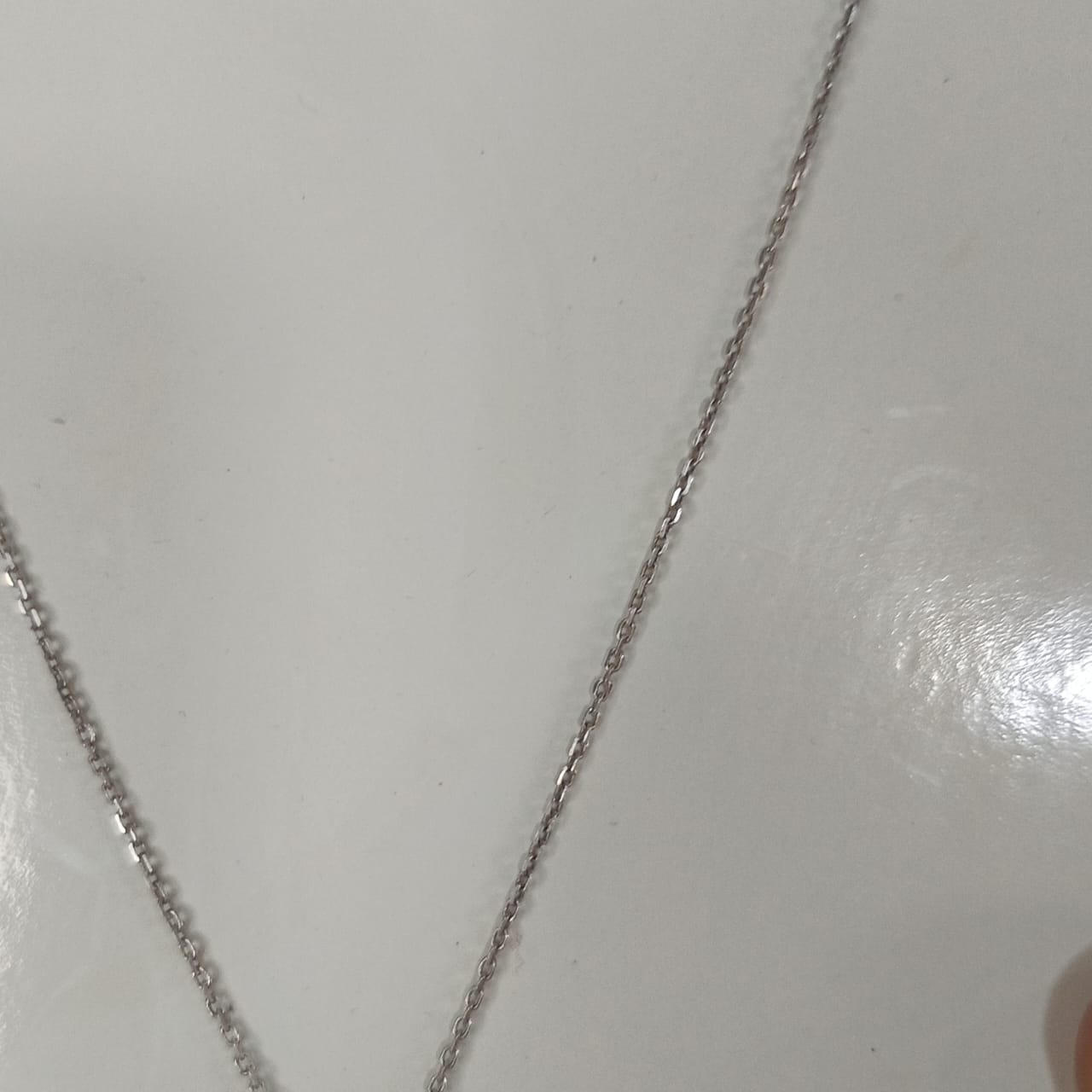 سلسلة فضة تحفة