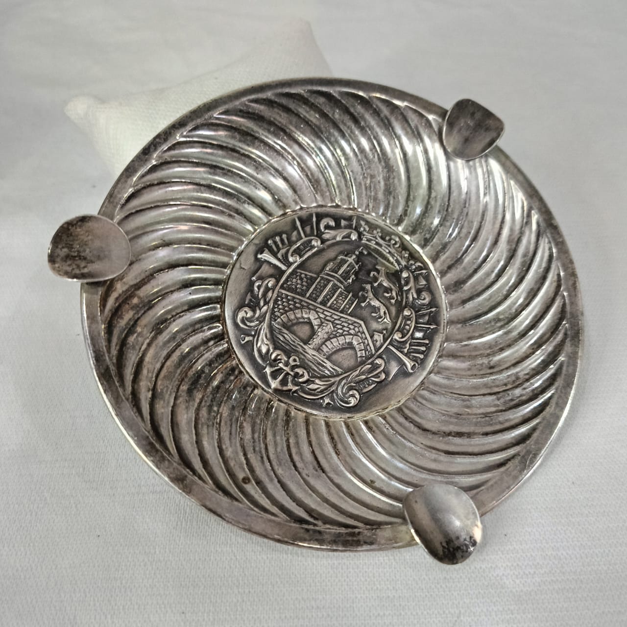 Cendrier argenté antique vintage