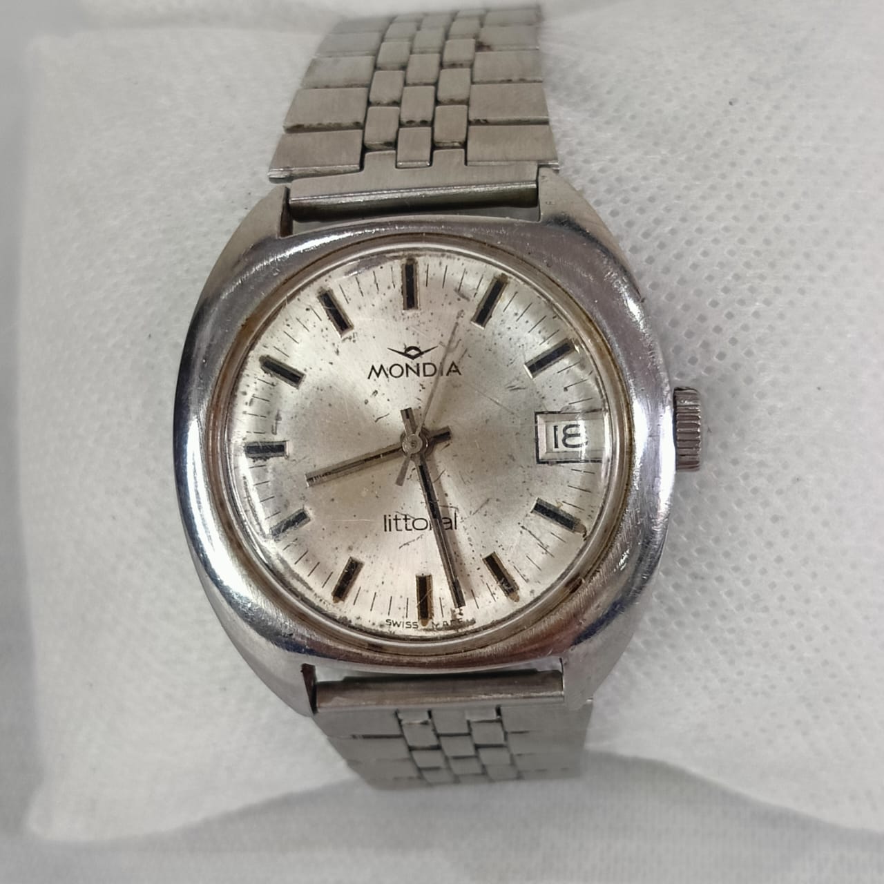 Montre mondia Mécanique vintage acier inoxydable