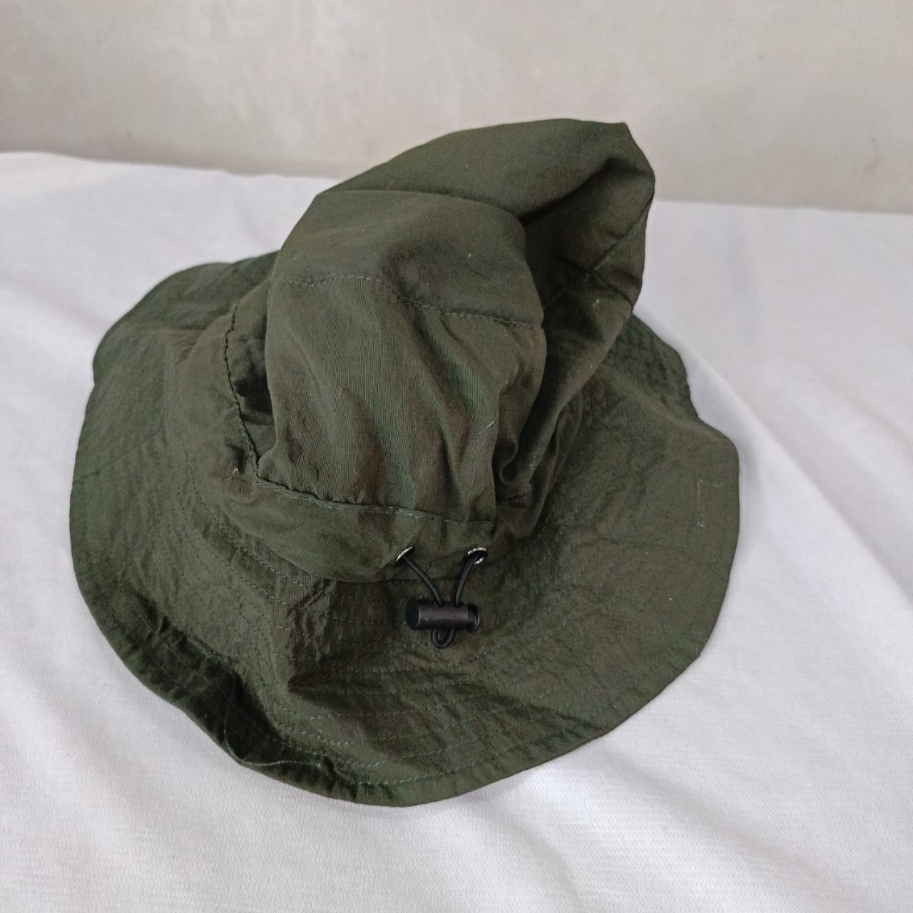 Chapeau soleil neuf