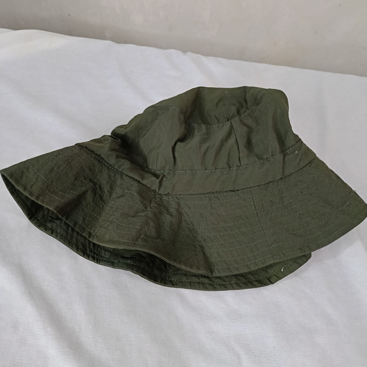 Chapeau soleil neuf