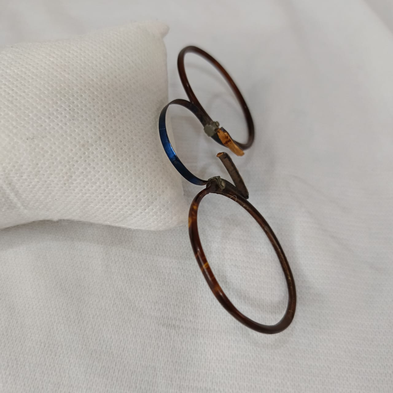 Cadre du lunette ancien vintage