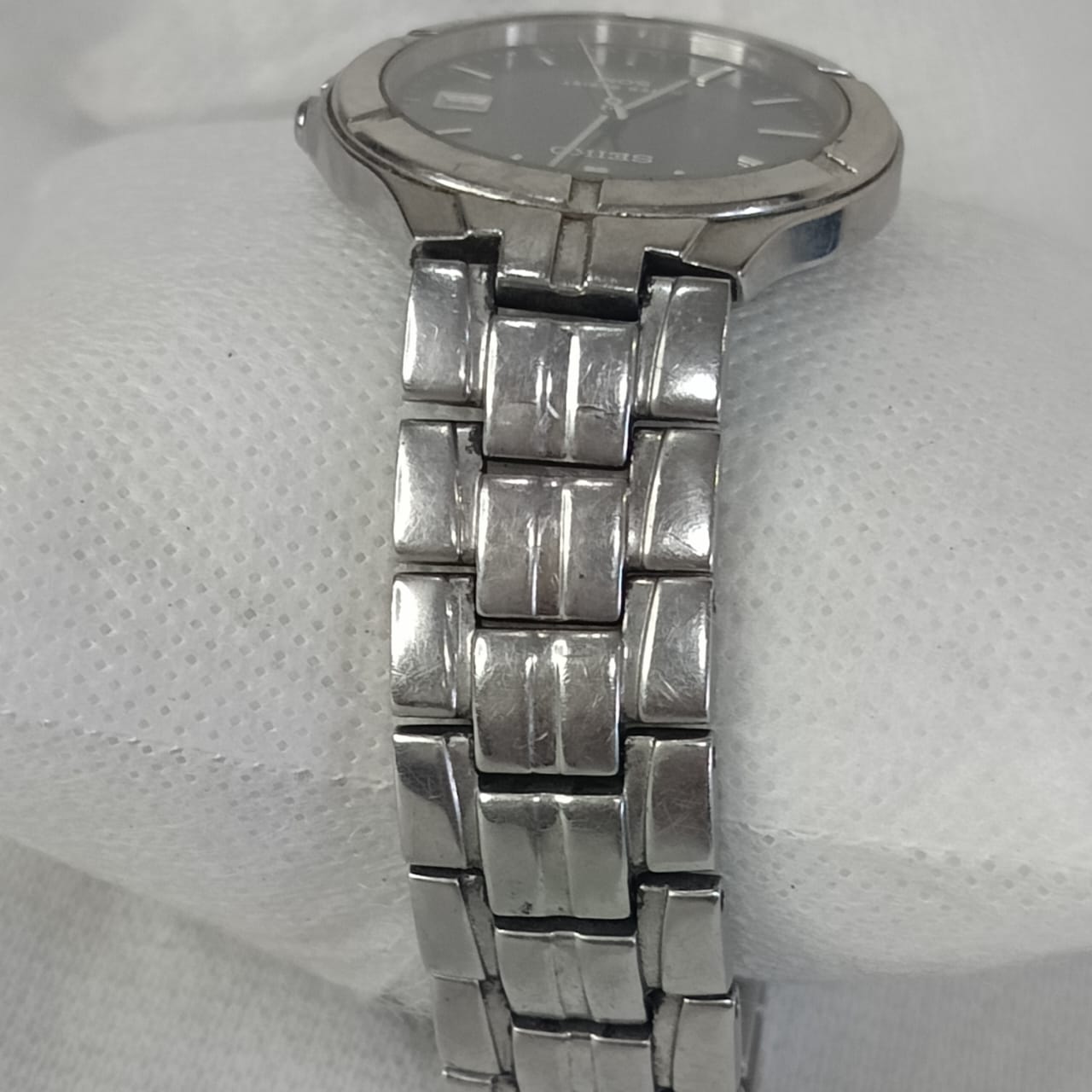 Montre Seiko extra plat Quartz acier inoxydable