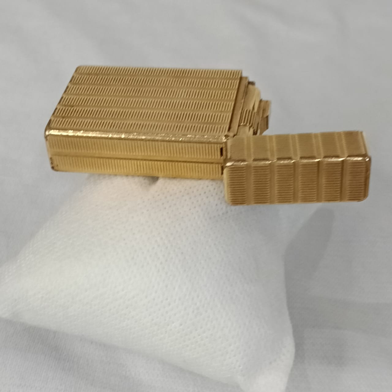 Briquet Dupont en plaqué or vintage France