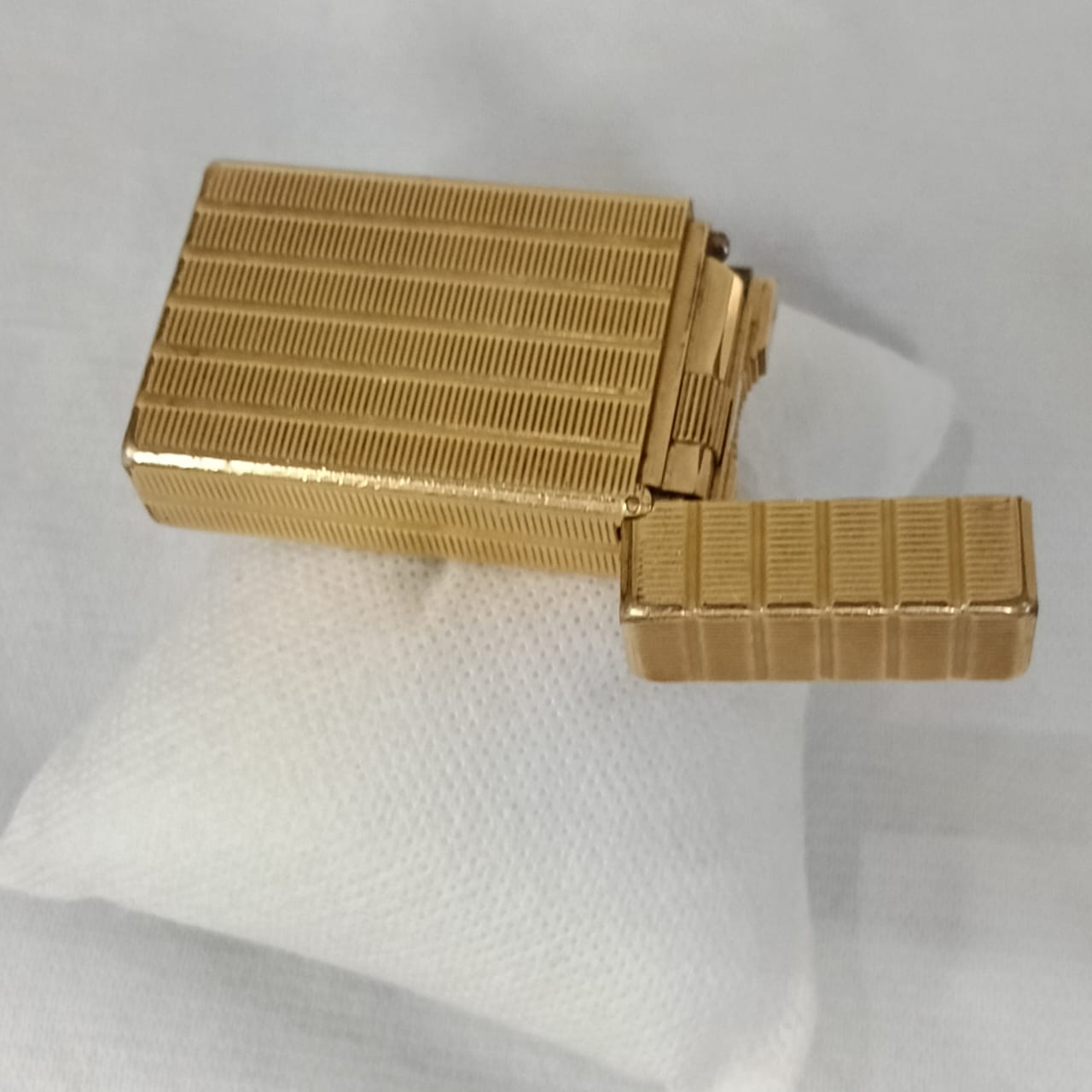 Briquet Dupont en plaqué or vintage France