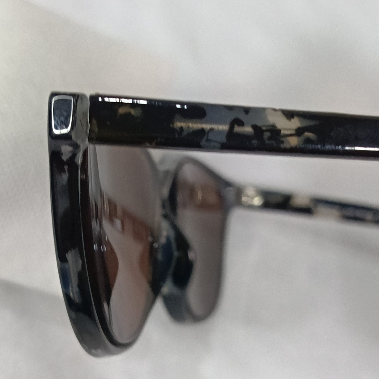 Cadre du lunette original