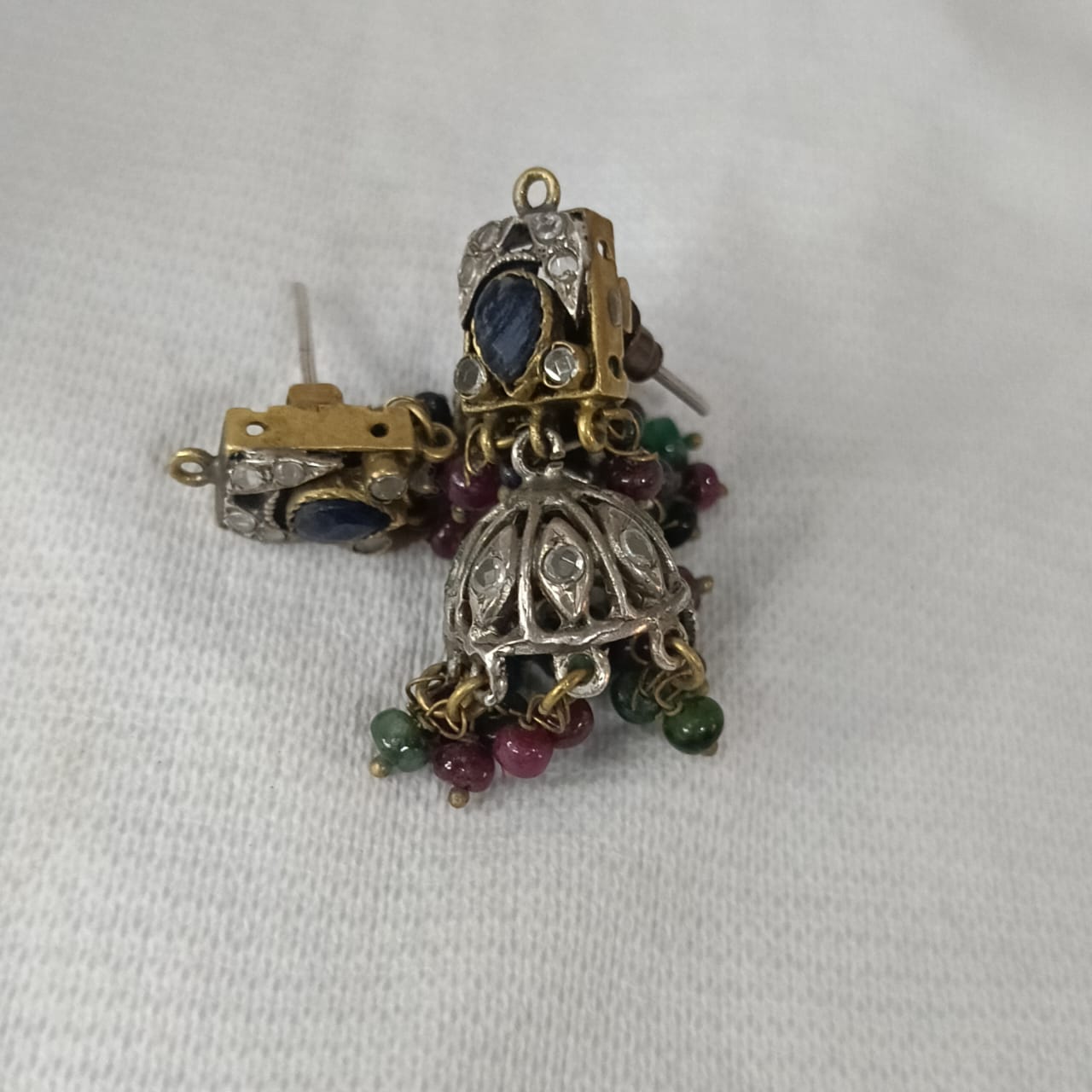 أقراط فضة مرصعة بحجر سفير وياقوت - طول 3cm