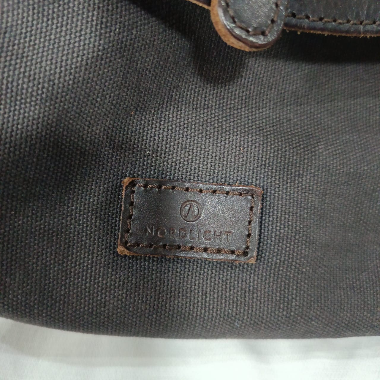 Sac nordlicht femme en cuir et toile original
