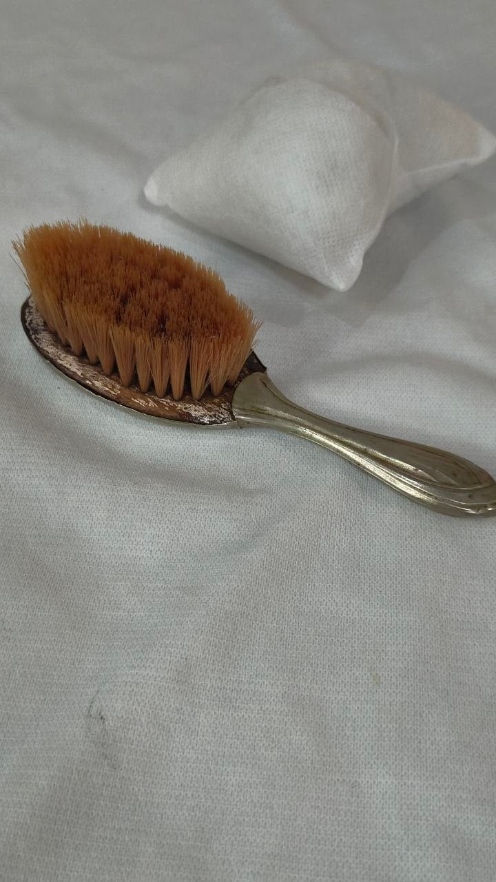 مشط معطف أنتيك