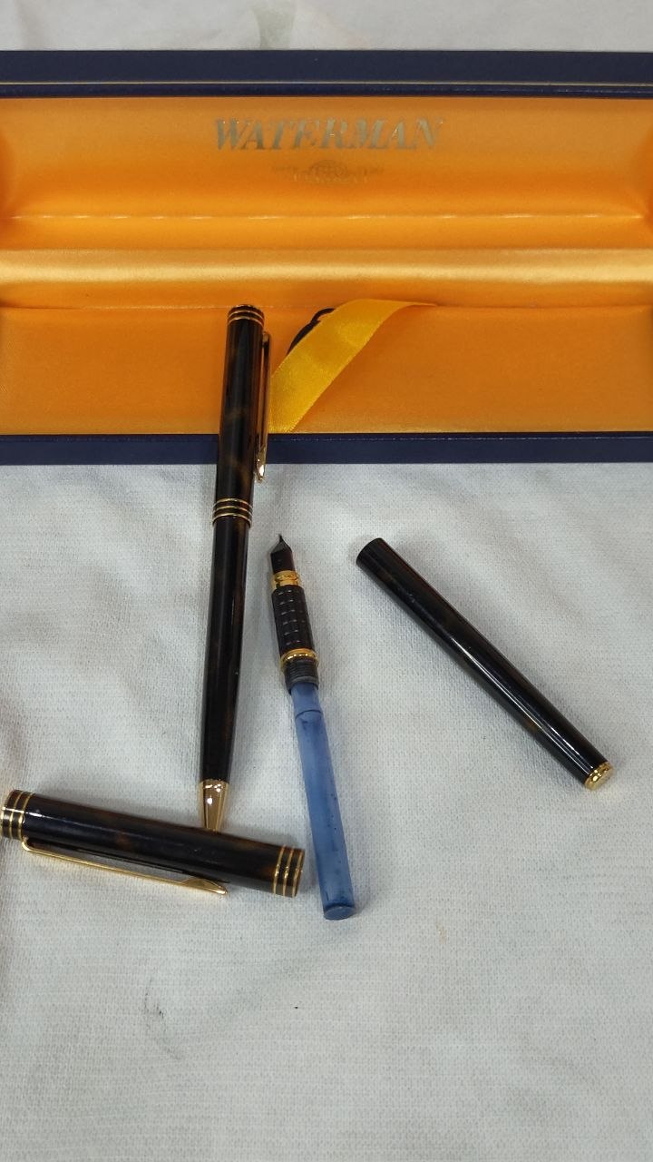 Stylo plume et ap Waterman paris or 18k