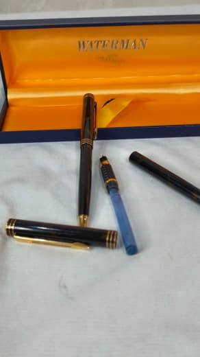 Stylo plume et ap Waterman paris or 18k