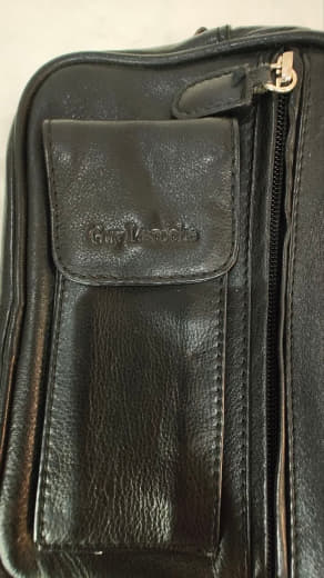Sacoche guy Laroche en cuir original