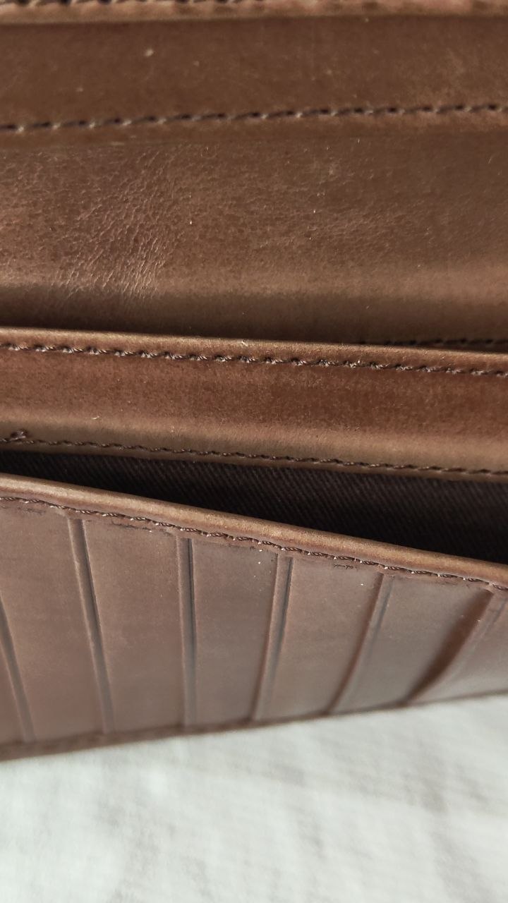 Portefeuille Massimo Dutti en cuir femme original