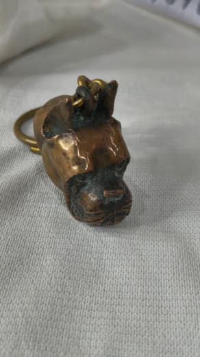 Port clé en bronze vintage 10cm Prix 6500