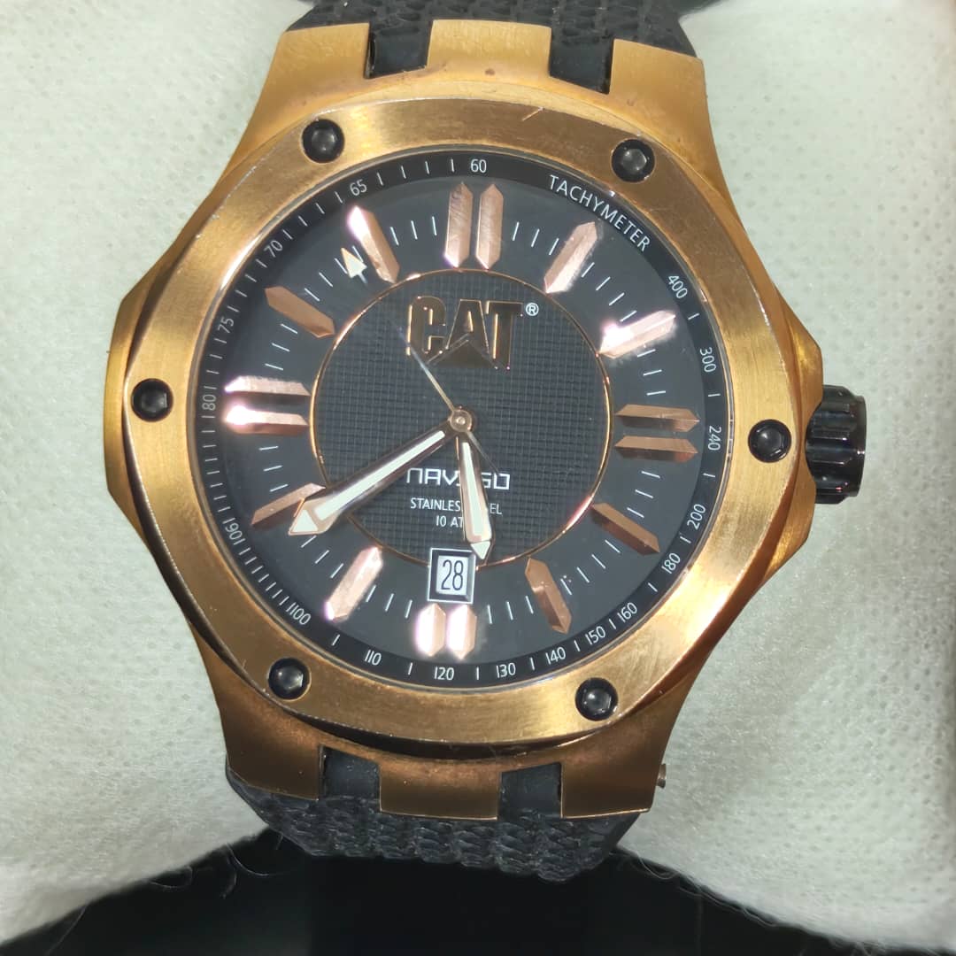 Montre cat Quartz original/مليون ونصف 
40mm
Prix 15000