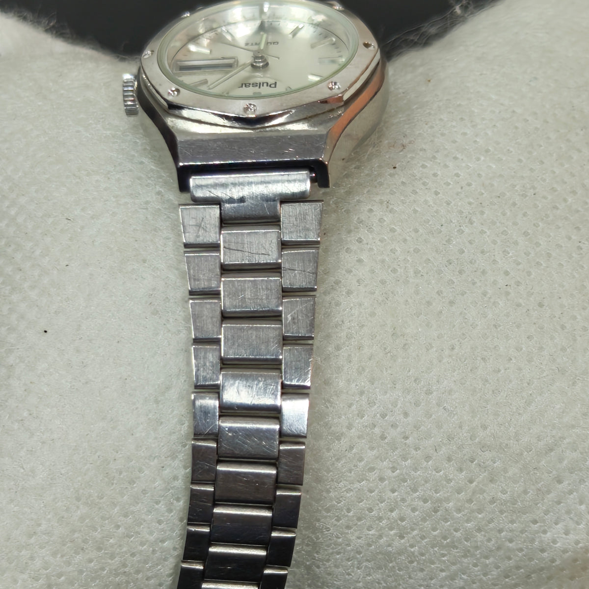 Montre pulsar femme quartz original 
Prix 8000