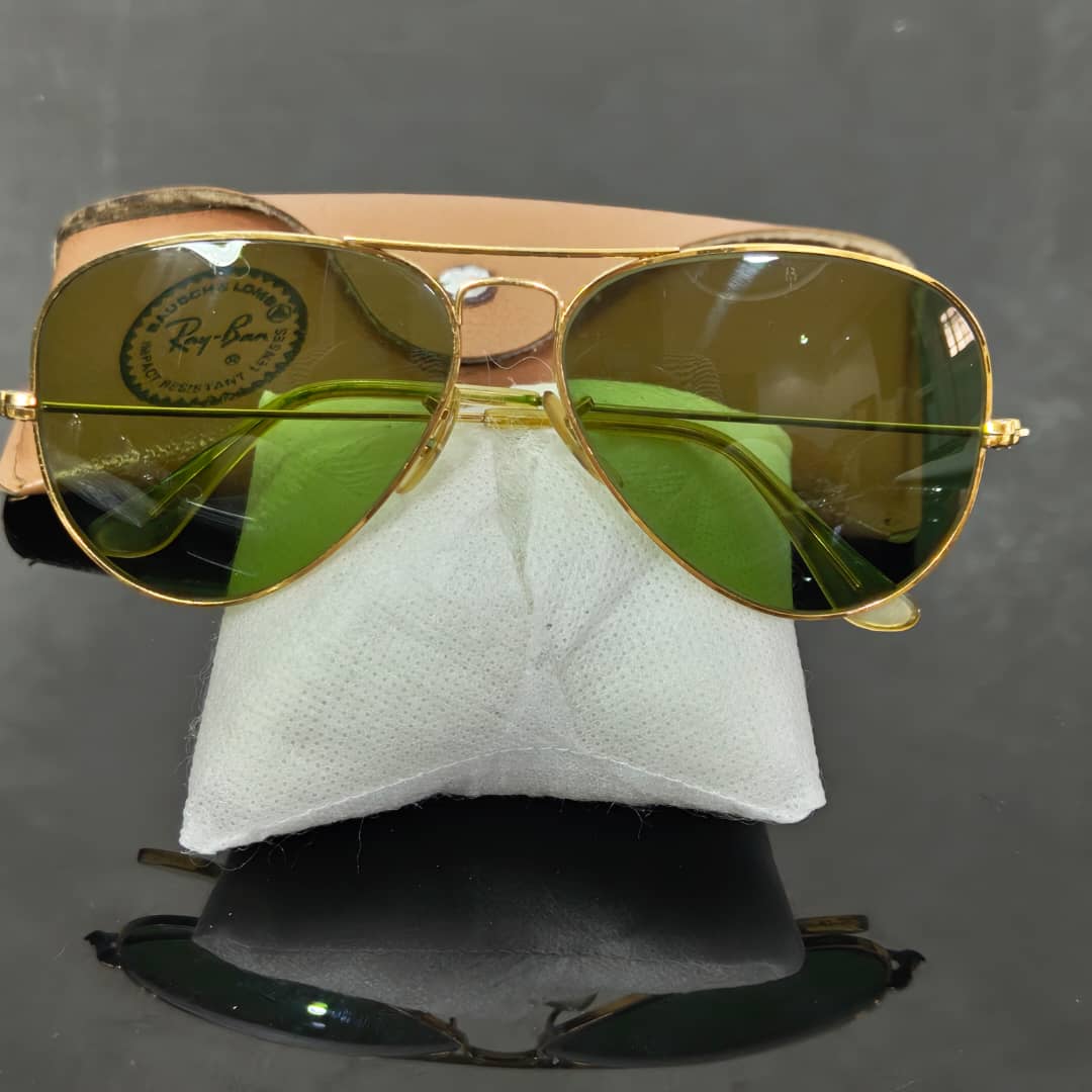 Lunette ray ben usa bl original زوج ملايين ومتين 
58/14
سعر 22000