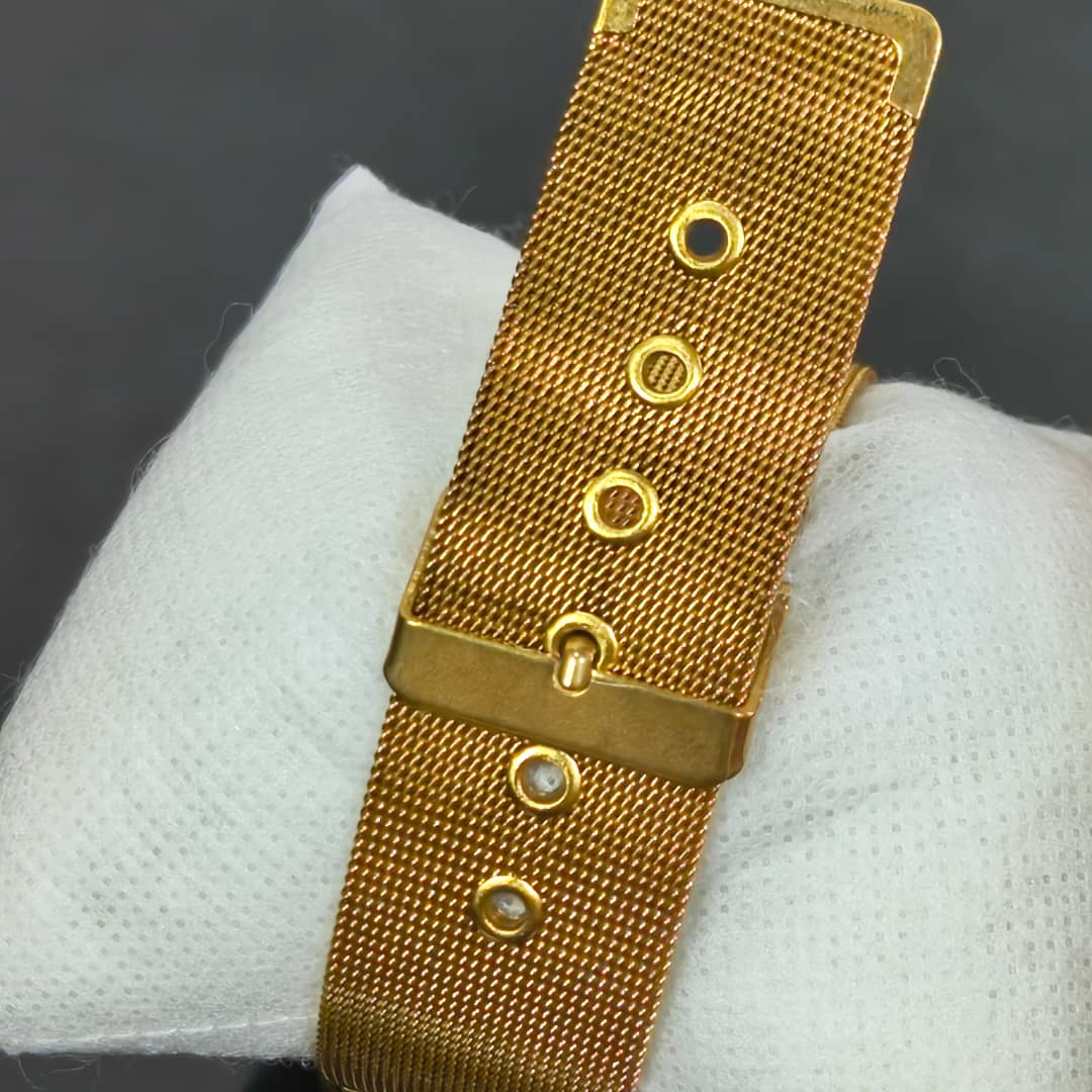 Montre seizmont automatique scoullat/مليون ومتين 
40mm
Prix 12000