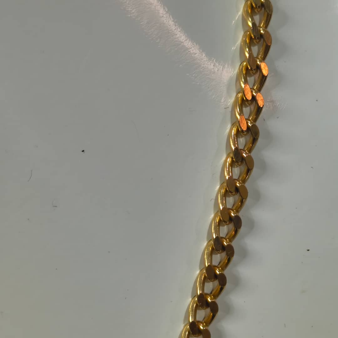 سلسلة بلاكي فرنسي تحفة
طول مغلق 22cm
Prix 8500