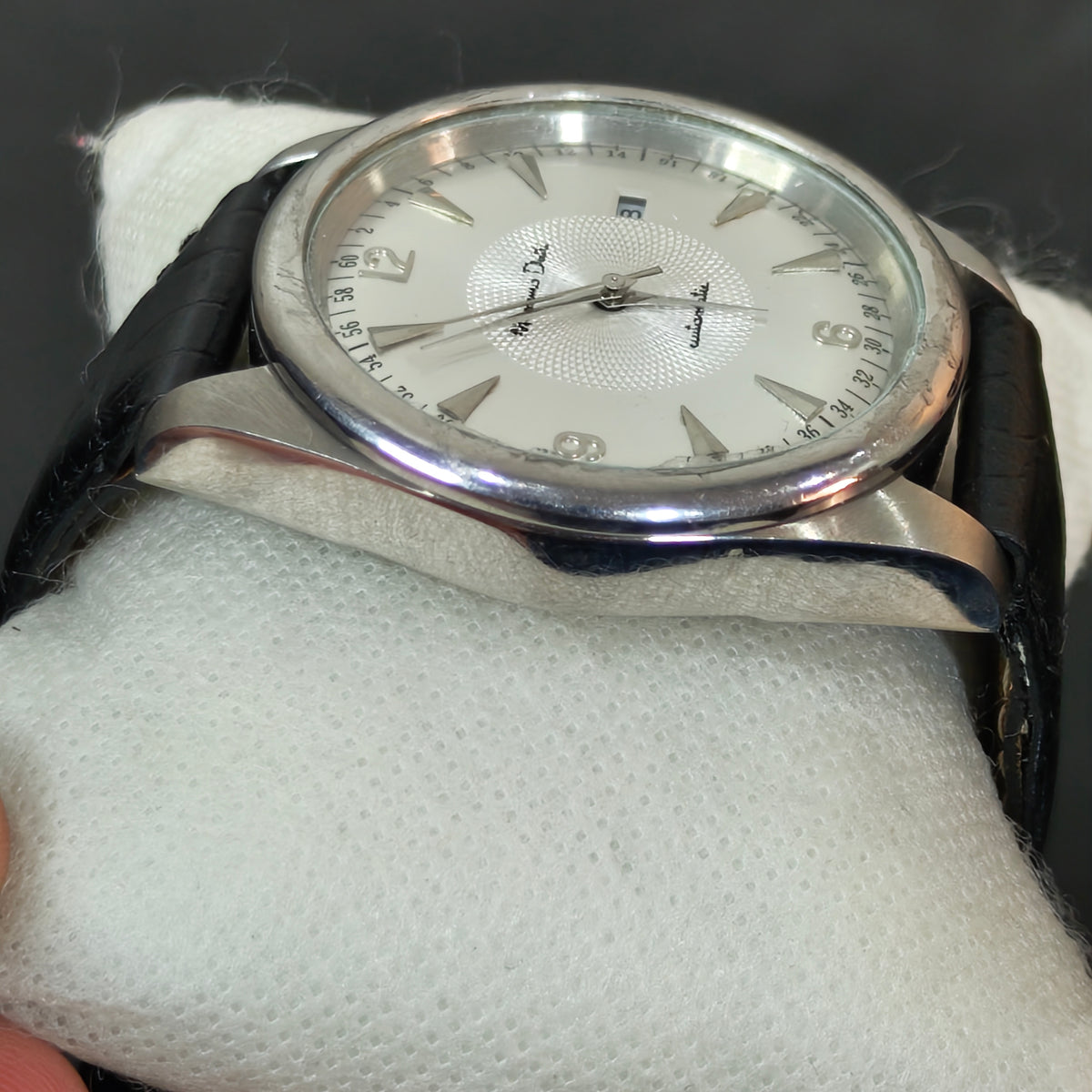 Montre Massimo Dutti automatique original 
42mm
Prix 22000